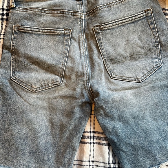 American Eagle Jean Shorts - Picture 2 of 4